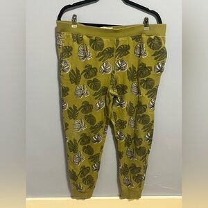 Goodfellow & Co Olive Leaf Print Pants